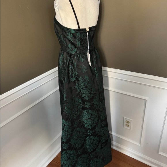 Flora Bea Gorgeous Mecca Dress in Forest Oak. Small. Brand new with tags. - Picture 6 of 8